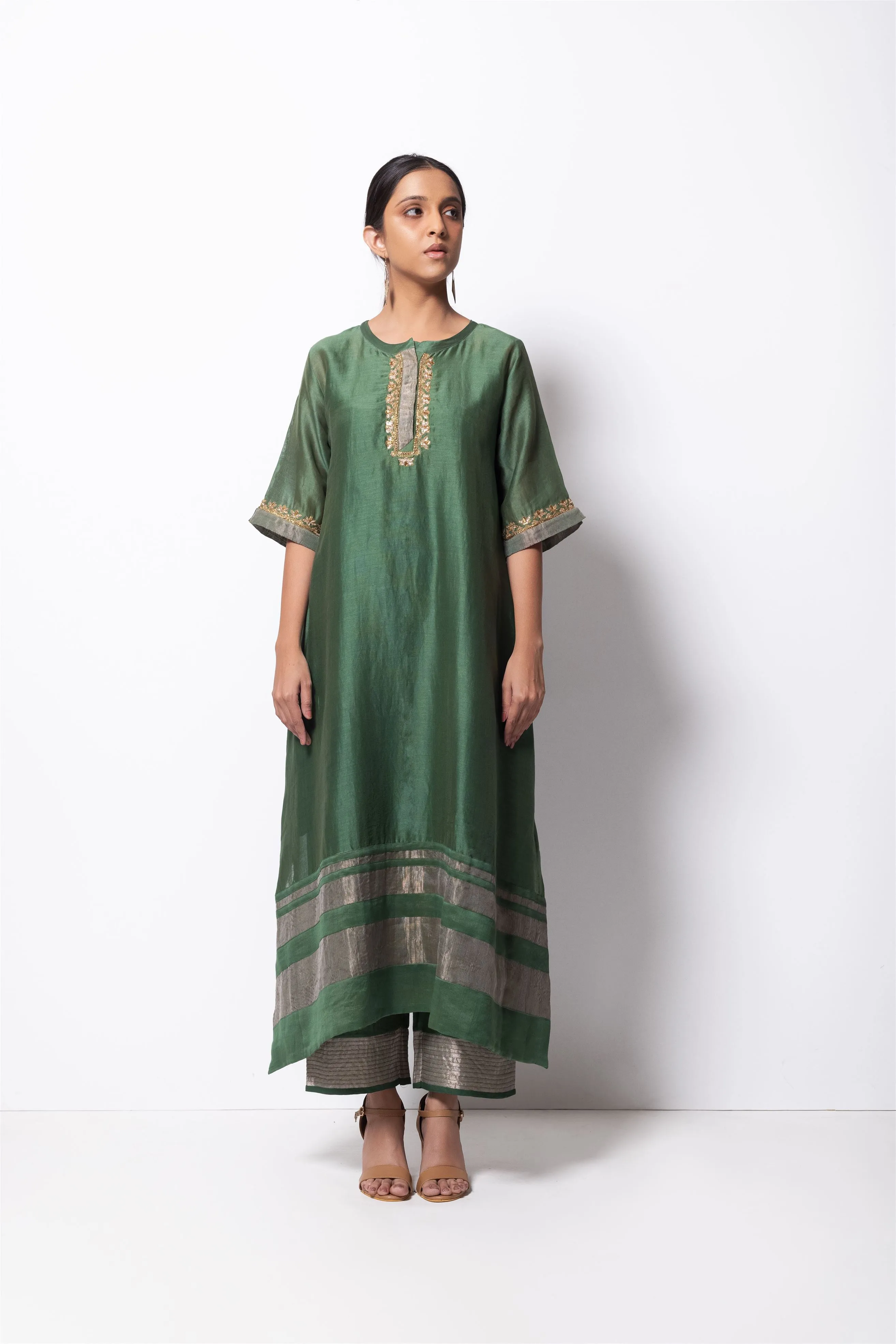 Bhavik Shah   I   Bainbridge Ave Kurta Full Set - Kurta, Stole, Pants, With Slip Kurta - Handwoven Chanderi Silk, Stole - Chanderi & Zari, Pants - Cotton Silk BERYL GREEN CH-SK-BG-23