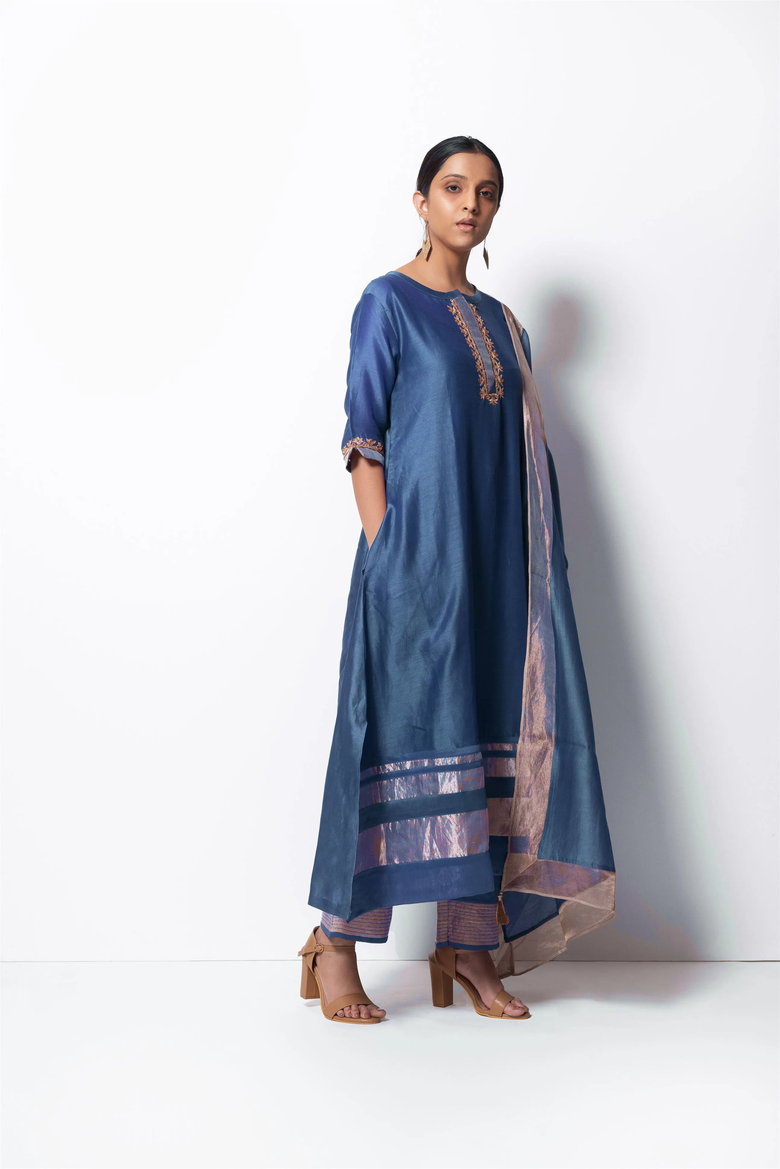 Bhavik Shah   I   Kondabolu Kurta Full Set - Kurta, Stole, Pants, With Slip Kurta - Handwoven Chanderi Silk, Stole - Chanderi & Zari, Pants - Cotton Silk BLUE CH-SK-JB-23
