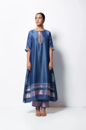 Bhavik Shah   I   Kondabolu Kurta Full Set - Kurta, Stole, Pants, With Slip Kurta - Handwoven Chanderi Silk, Stole - Chanderi & Zari, Pants - Cotton Silk BLUE CH-SK-JB-23