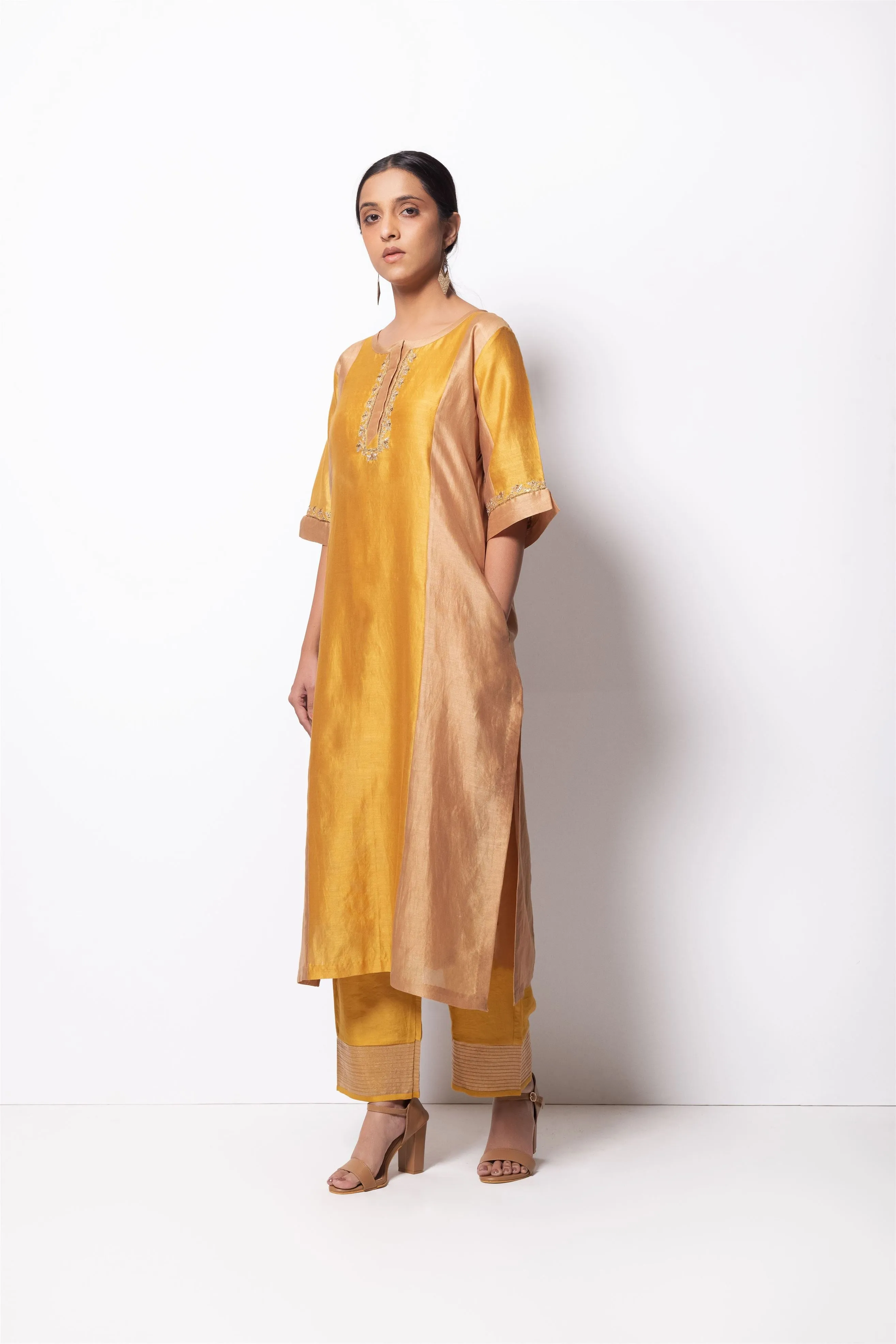 Bhavik Shah   I   Richmond Hill Kurta Full Set - Kurta, Stole, Pants, With Slip Kurta - Handwoven Chanderi Silk, Stole - Chanderi & Zari, Pants - Cotton Silk BEIGE MUSTARD CH-PK-BM-23