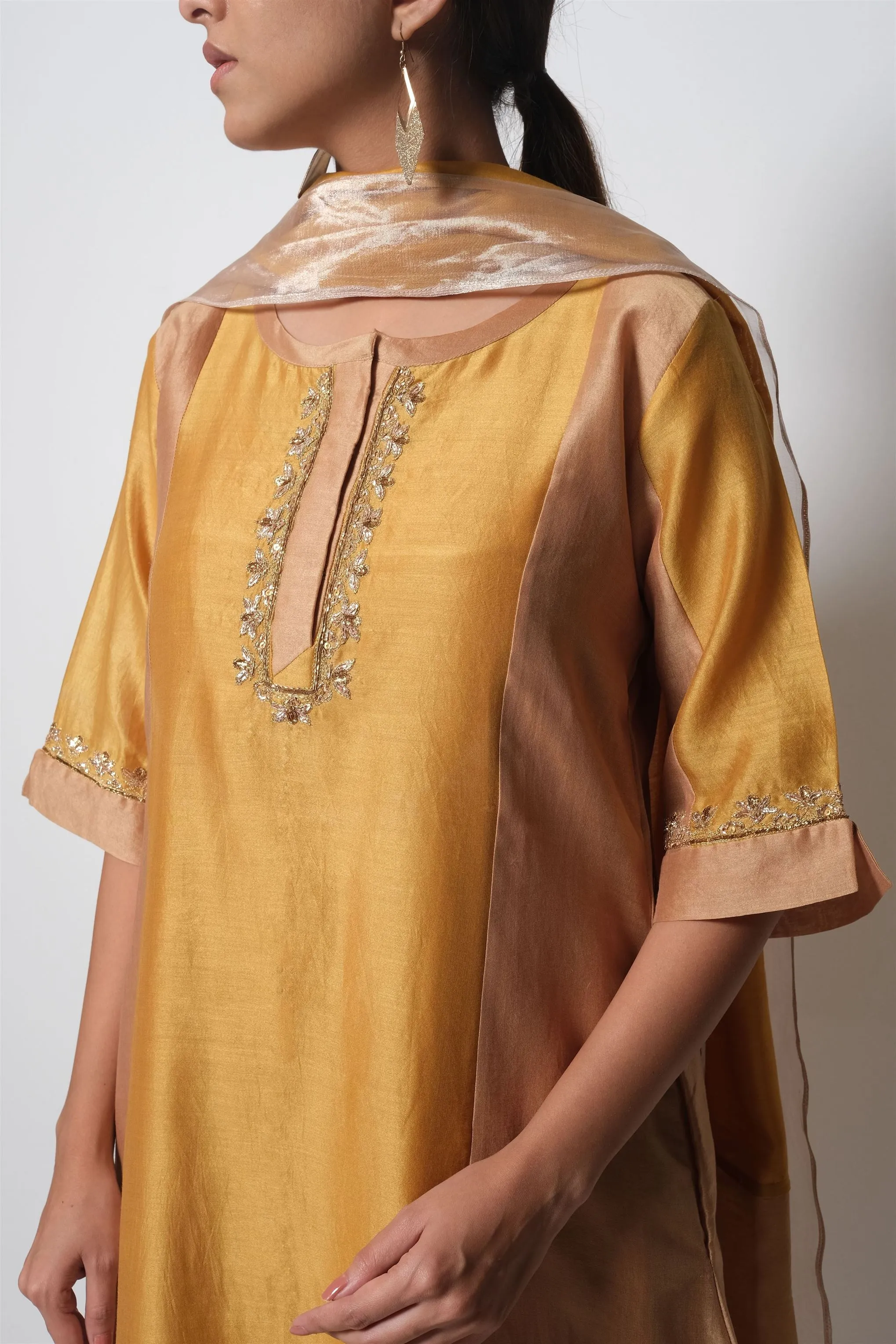 Bhavik Shah   I   Richmond Hill Kurta Full Set - Kurta, Stole, Pants, With Slip Kurta - Handwoven Chanderi Silk, Stole - Chanderi & Zari, Pants - Cotton Silk BEIGE MUSTARD CH-PK-BM-23