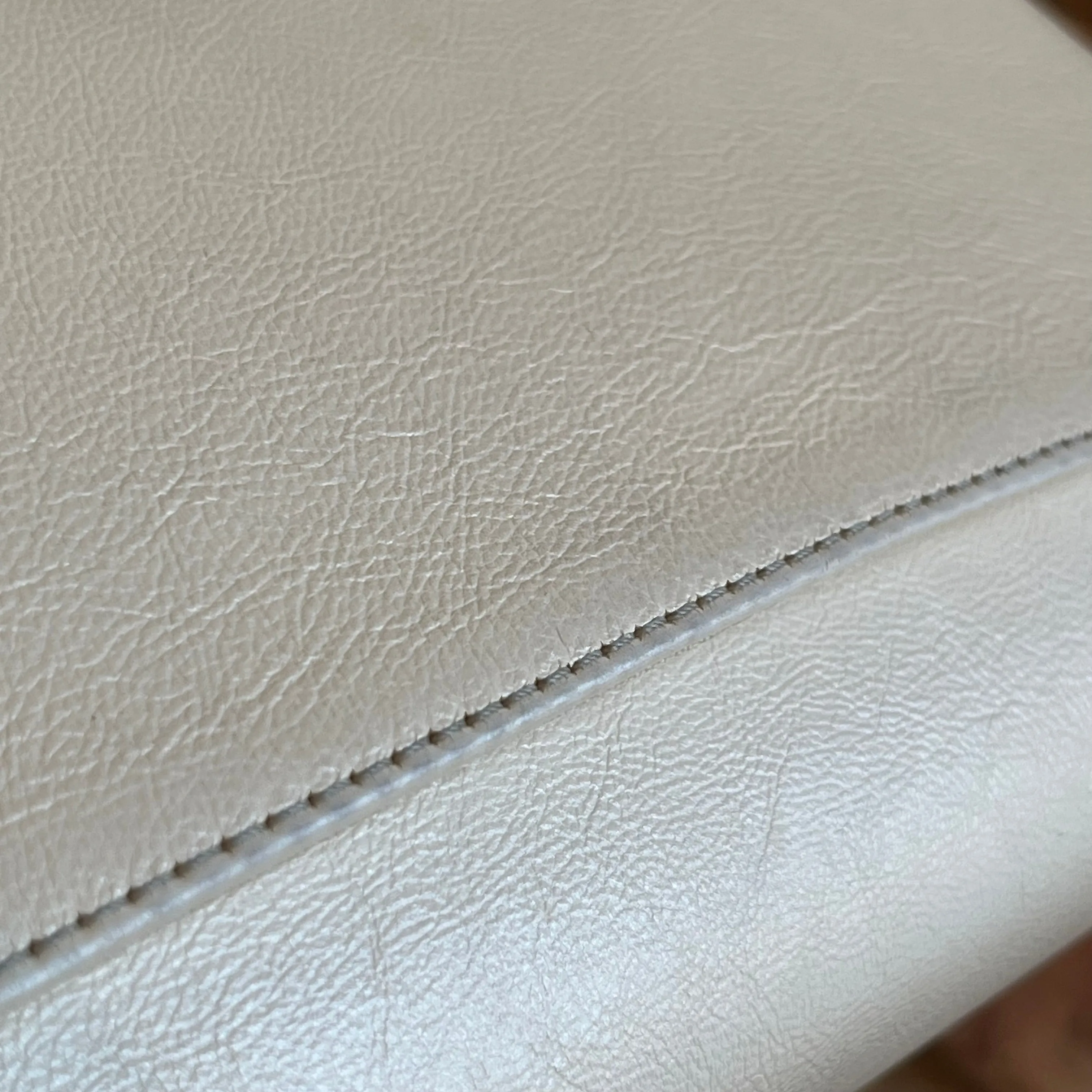 CHANEL Smart Pocket Cream Iridescent Calfskin Quilted Crossbody Bag