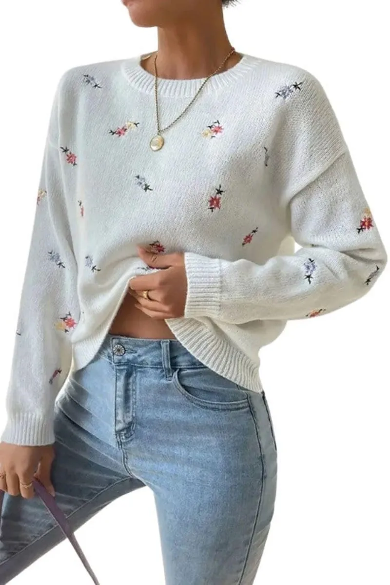 Chouyatou Women's Ditsy Floral Embroidered Pullover Sweater Color Block Loose Fit Knit Jumper Tops