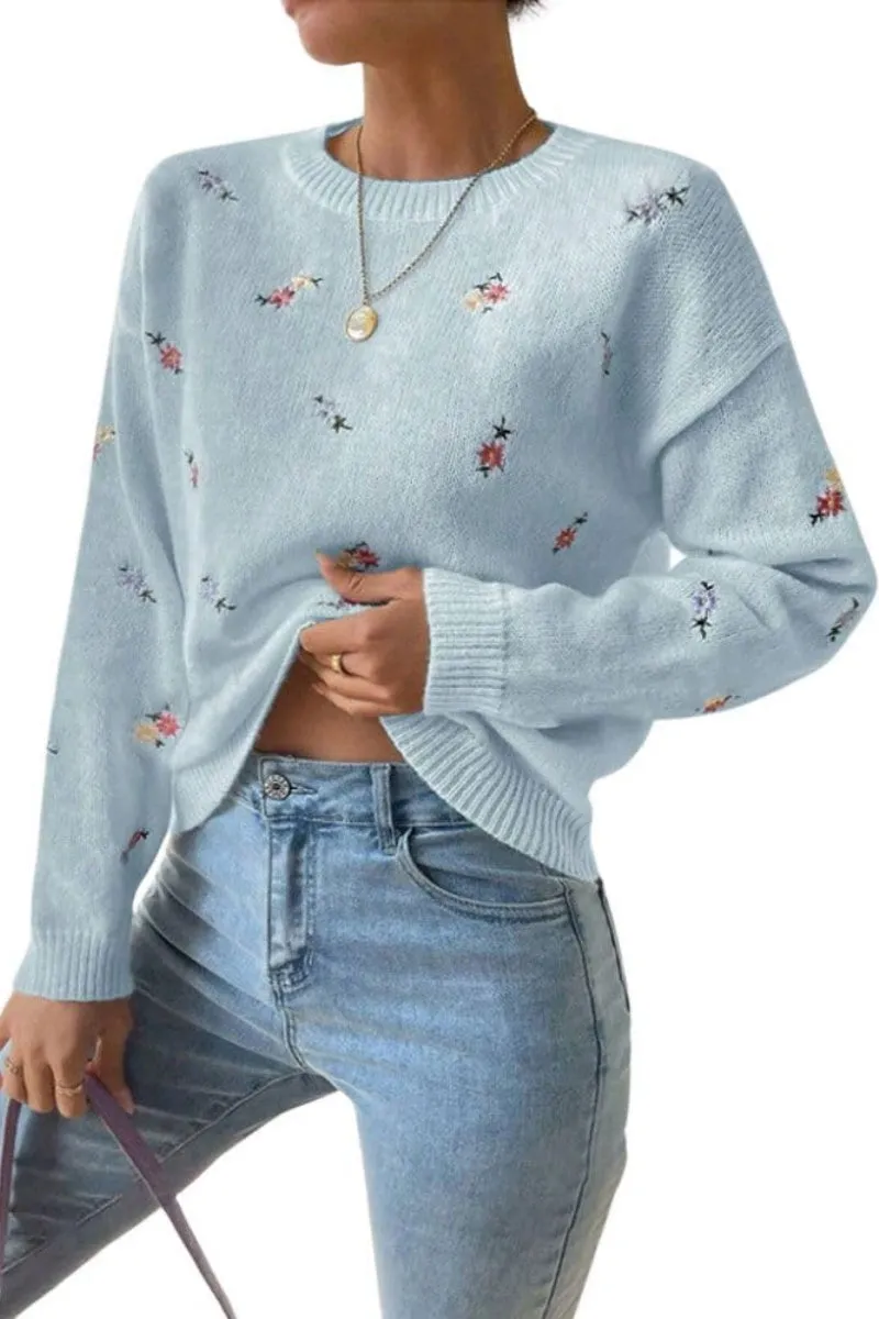 Chouyatou Women's Ditsy Floral Embroidered Pullover Sweater Color Block Loose Fit Knit Jumper Tops