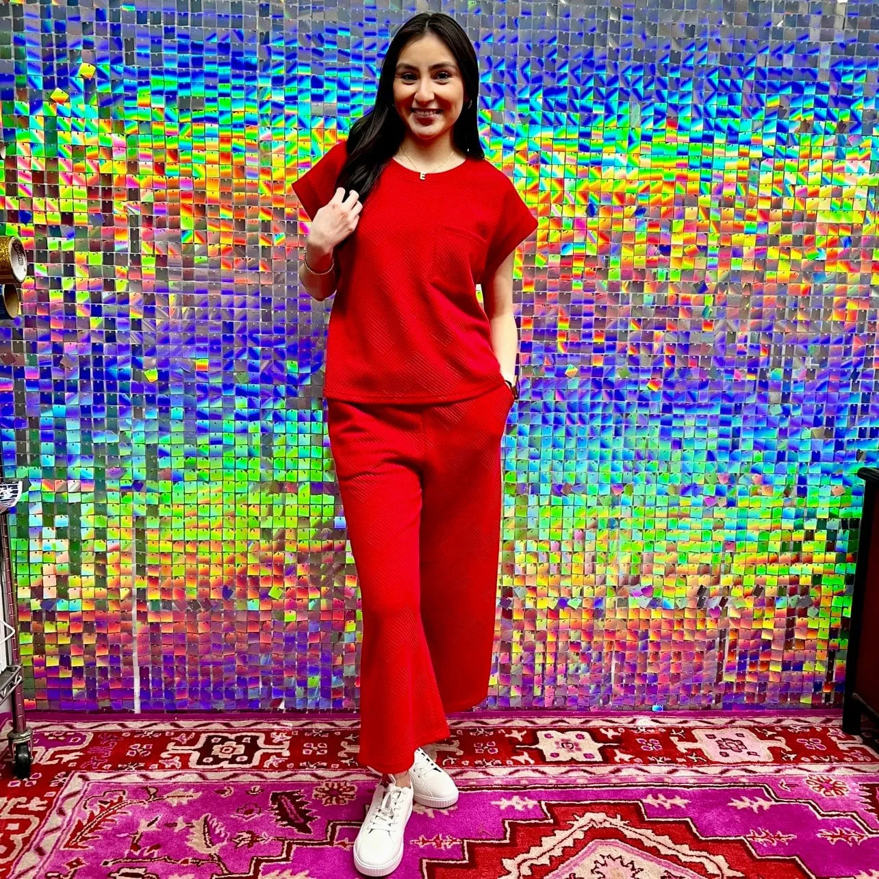 Comfy Textured Crop Pants - Red