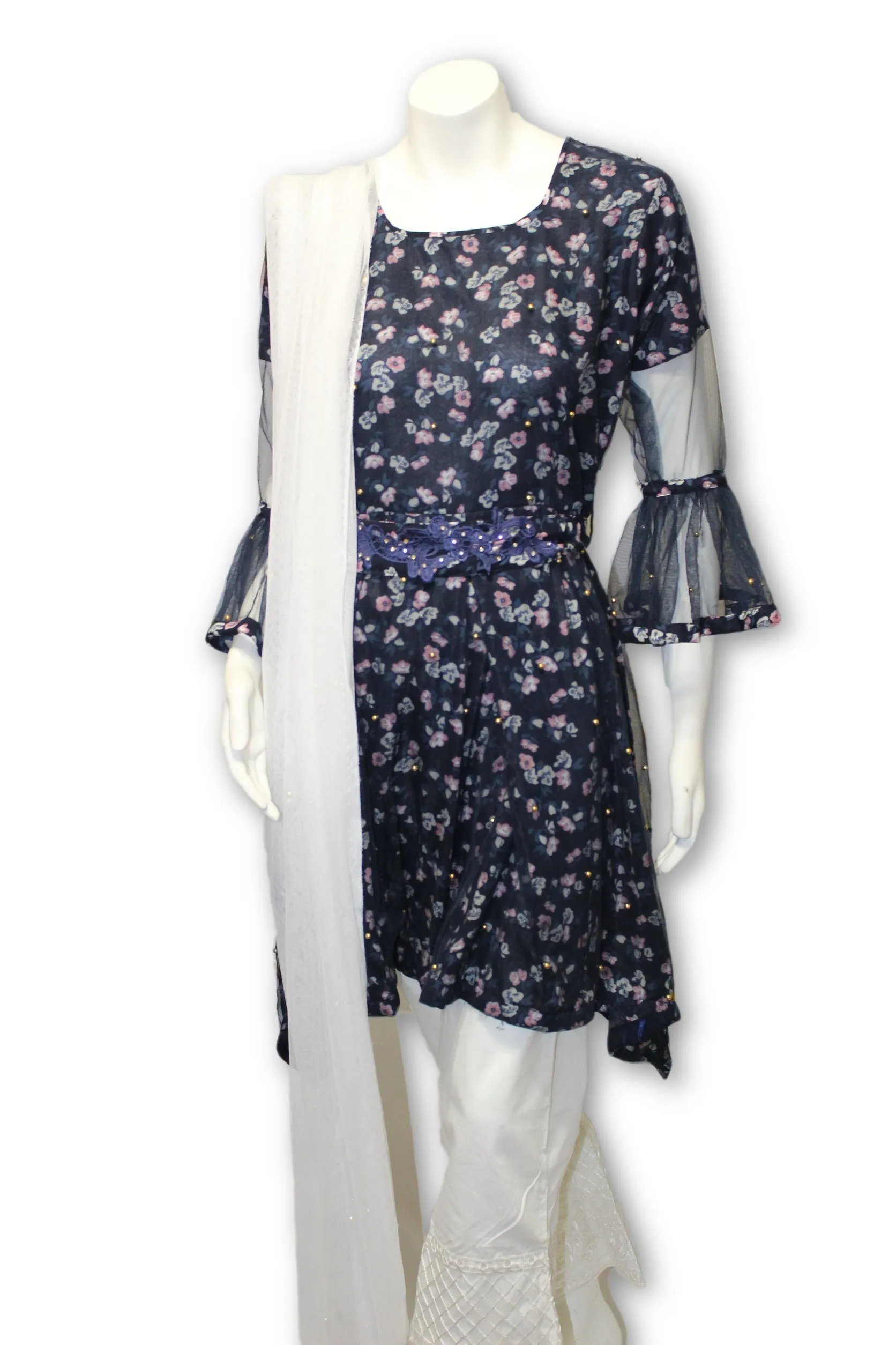 D07 Pakistani Indian Trendy Peplum Style