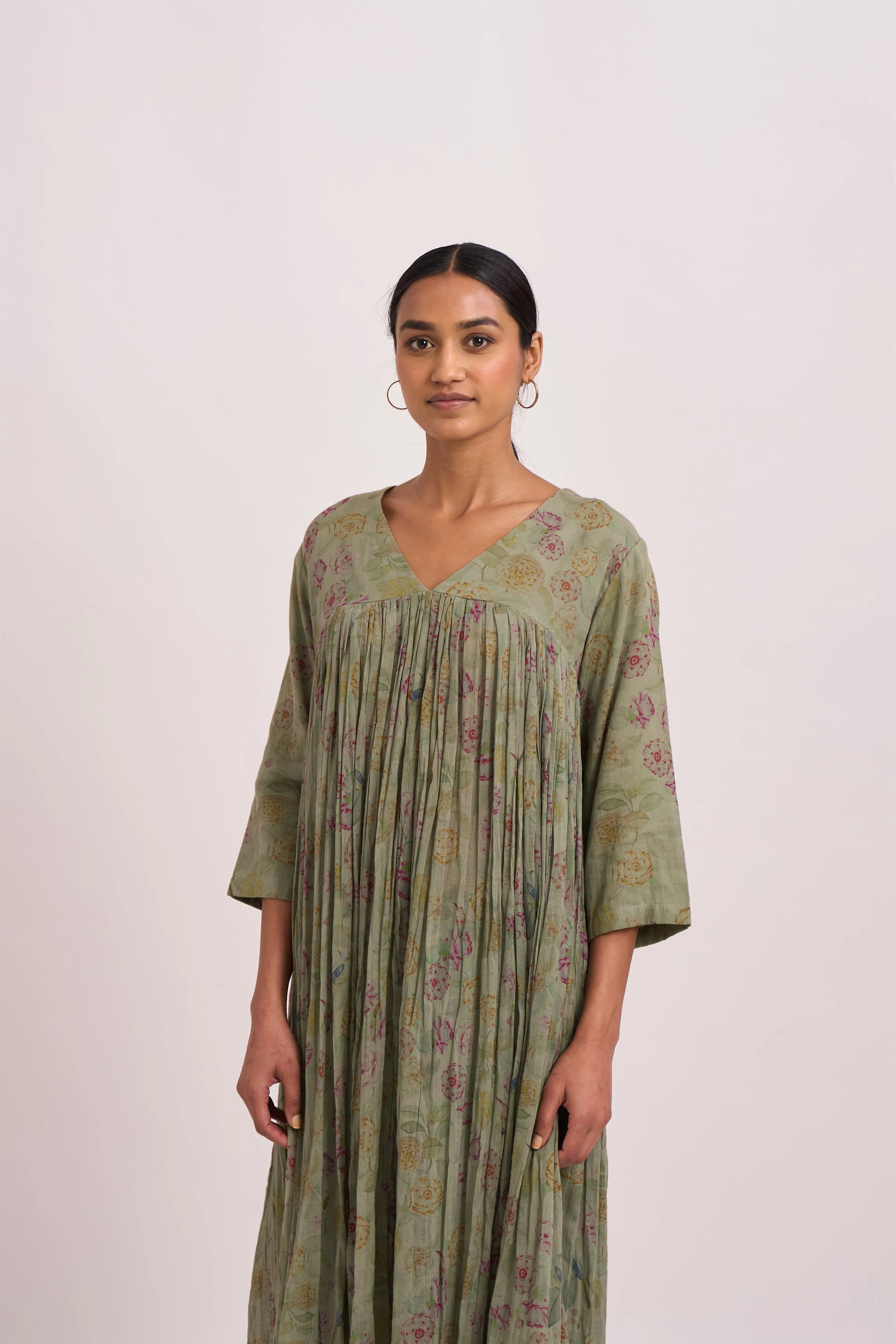 Dot   I   Jaal Print Furjan K-1 Kurta Set 100% cotton Kurta with Straight Cottonsilk Pant  Leaf Green  SS24-K-1