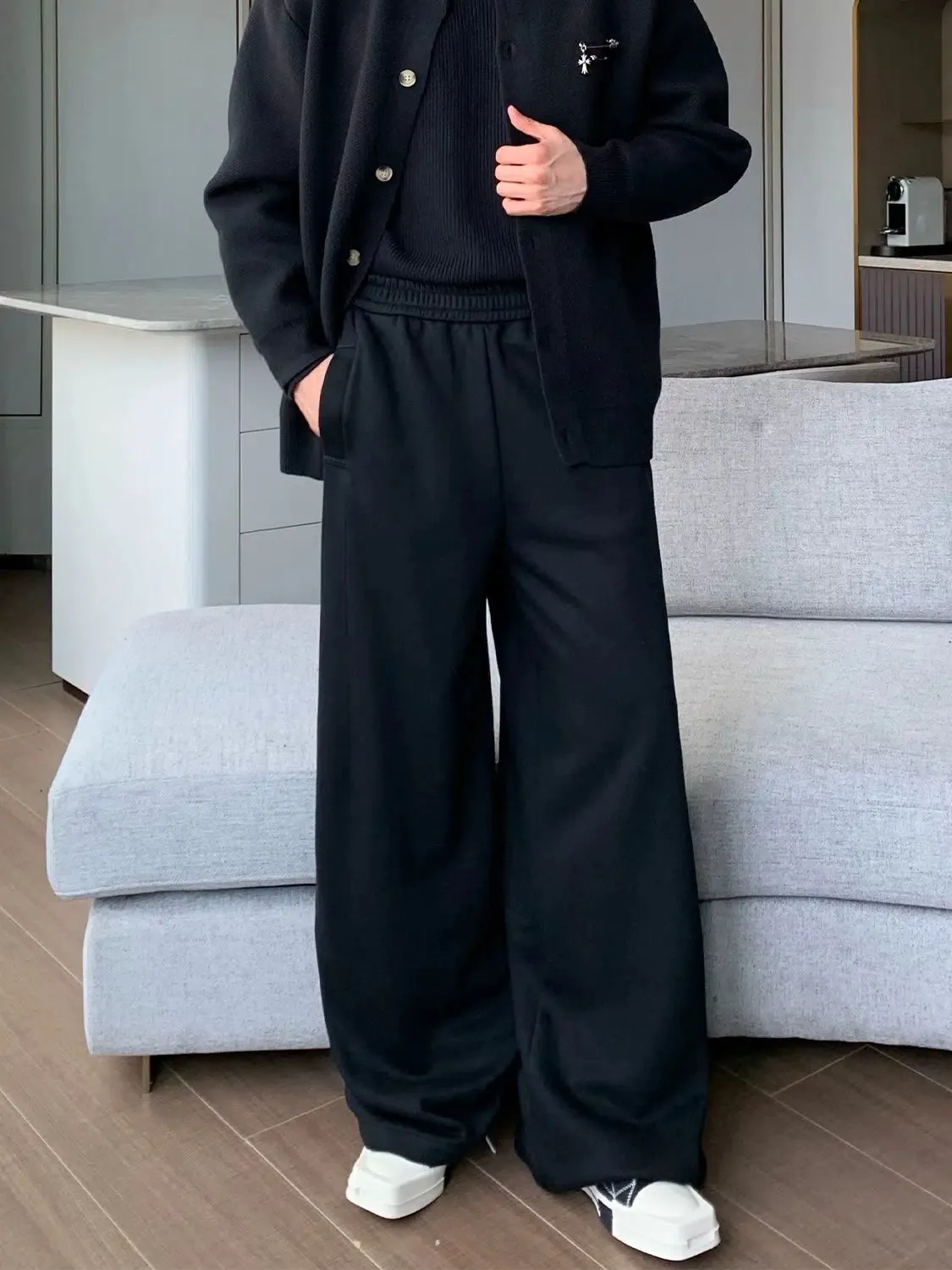 Elastic Waistband Wide-Leg Casual Pants