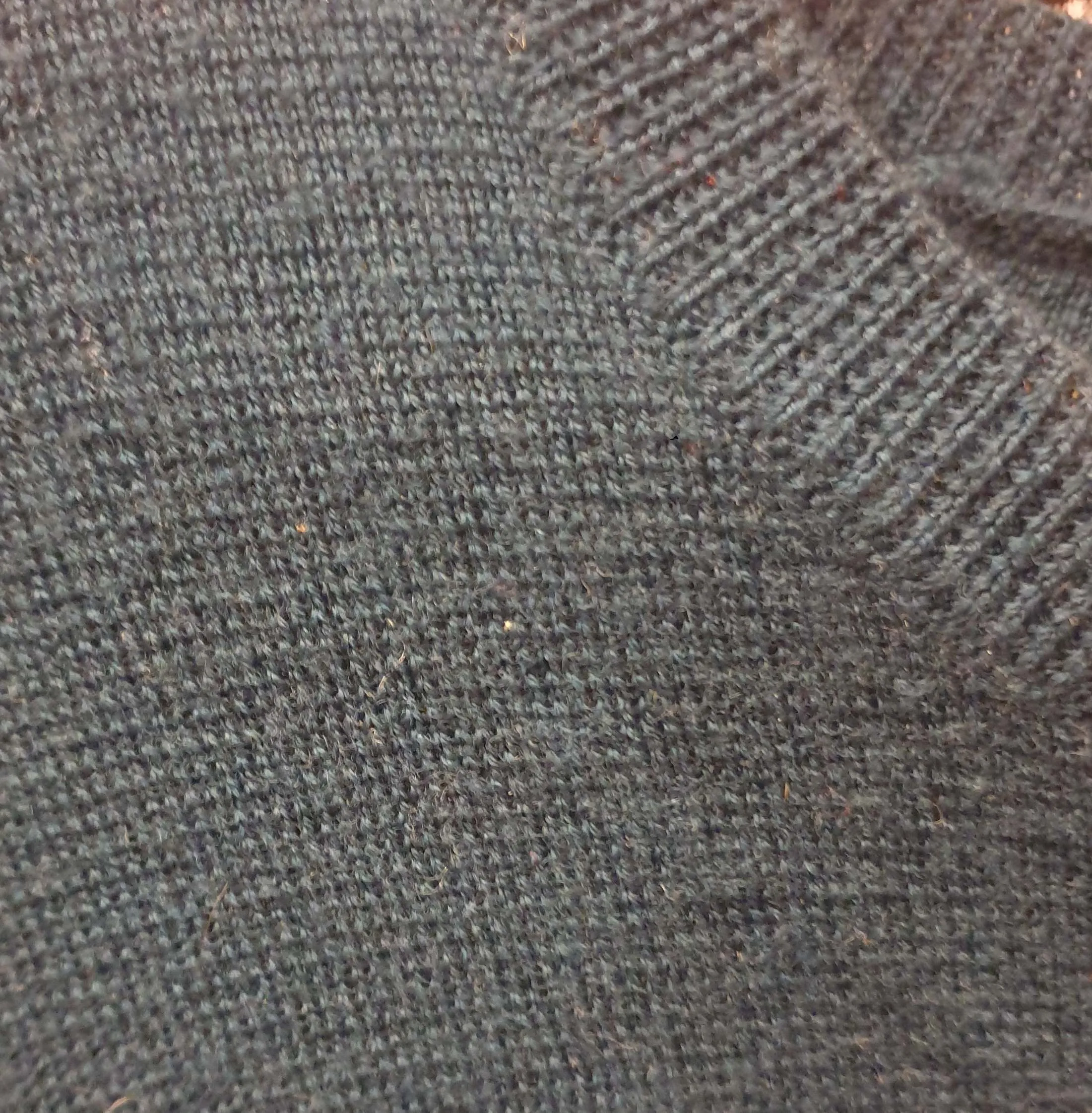 Elk green 100% merino wool jumper size 14