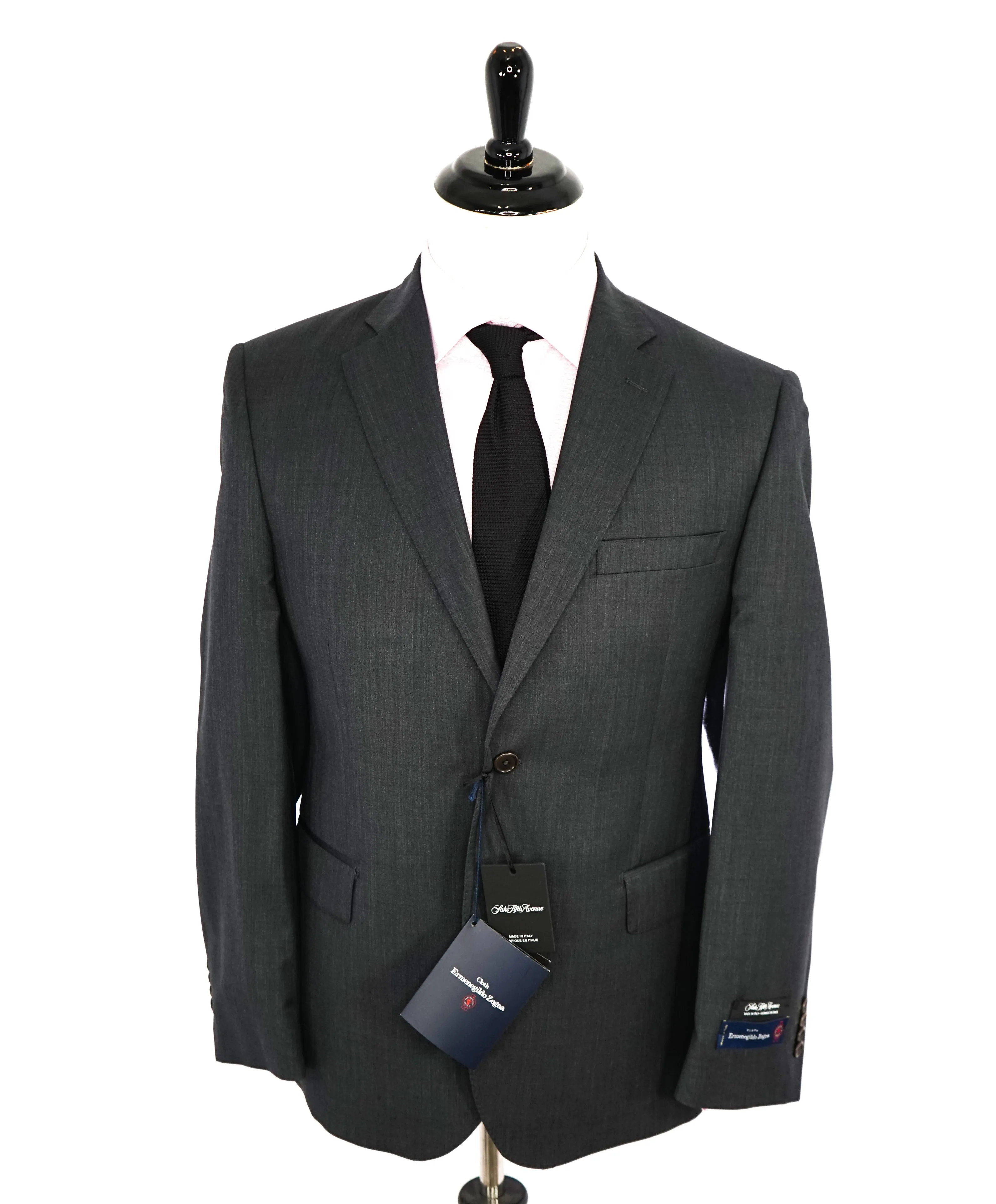 ERMENEGILDO ZEGNA - "Classic" SAKS FIFTH AVENUE *SILK* Gray Suit - 48R