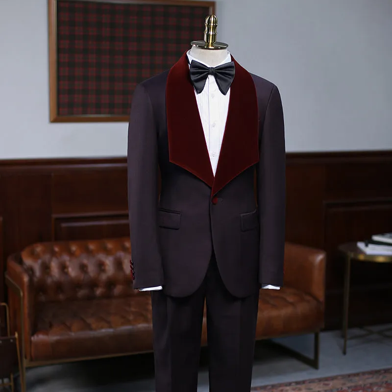 Fashion Burgundy Two-pieces With Velvet Lapel Wedding Suit For Grooms