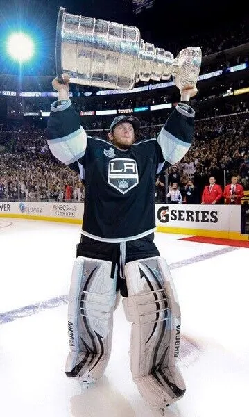 Jonathan Quick Signed Los Angeles Kings Reebok Premier NHL Jersey (Fanatics)