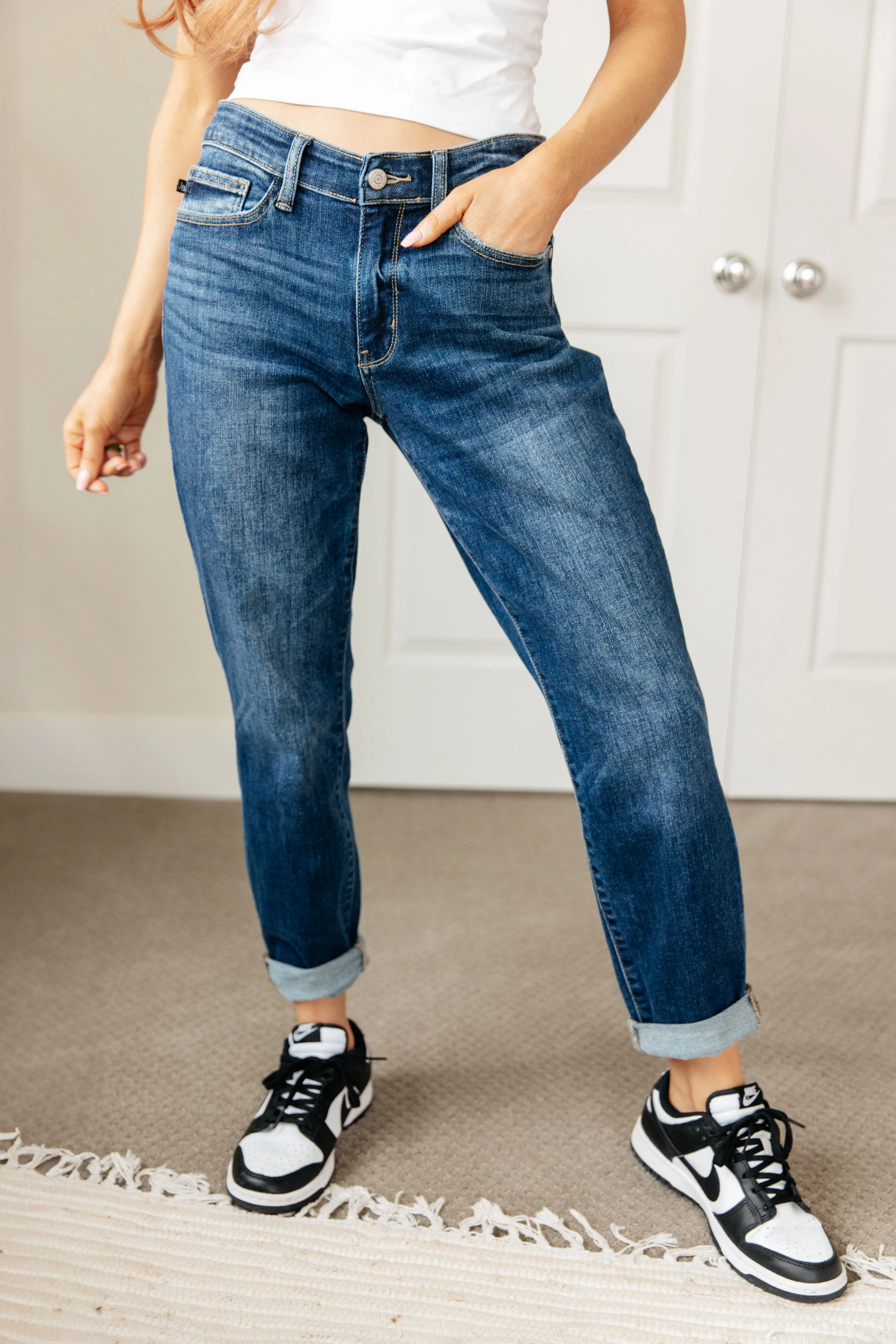 Judy Blue Mid-Rise Boyfriend Jeans in Dark Wash