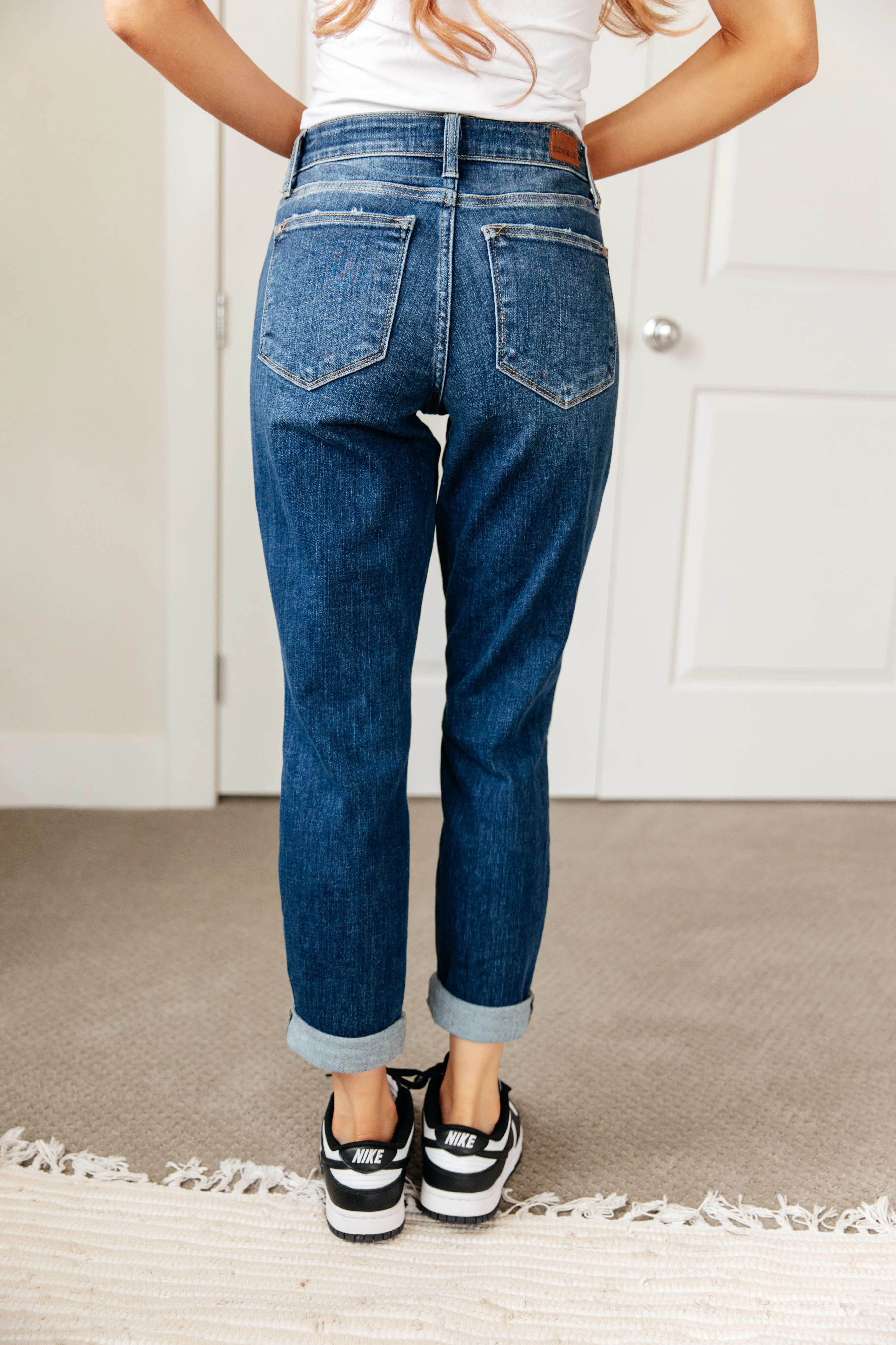 Judy Blue Mid-Rise Boyfriend Jeans in Dark Wash