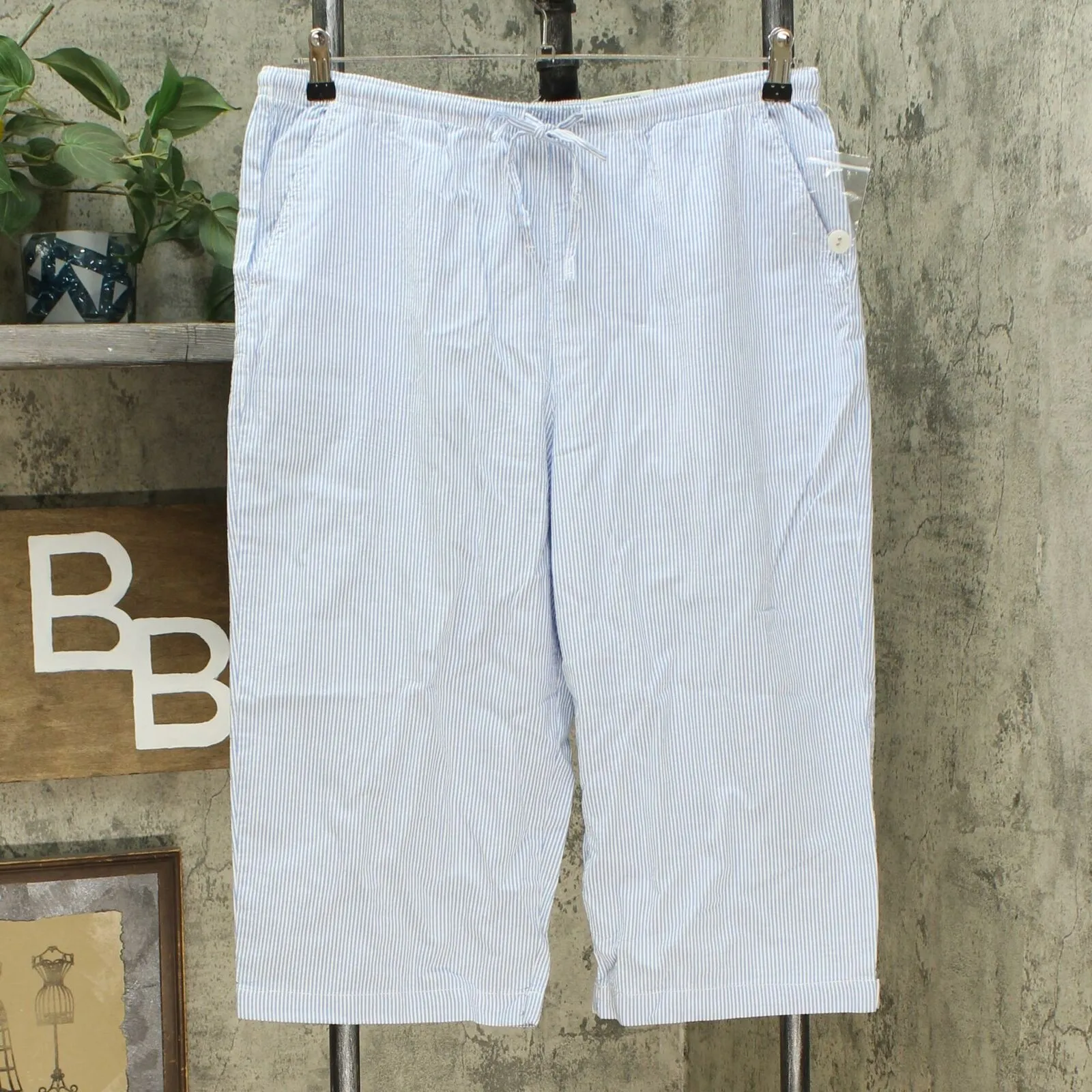 Karen Scott Women's Cotton Seersucker Capri Pants