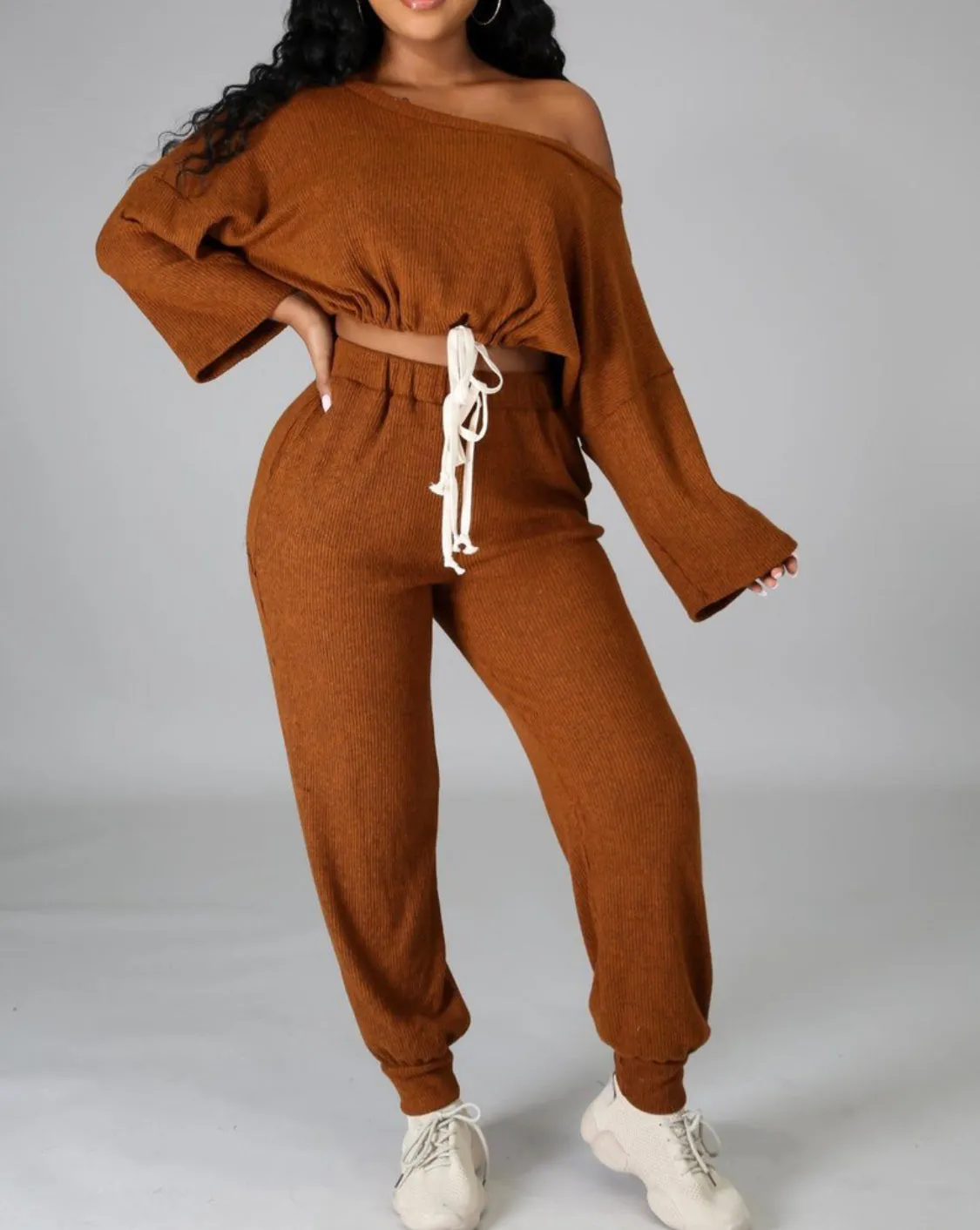 Off Shoulder Chill Set ‼️ Runs Big‼️XL available