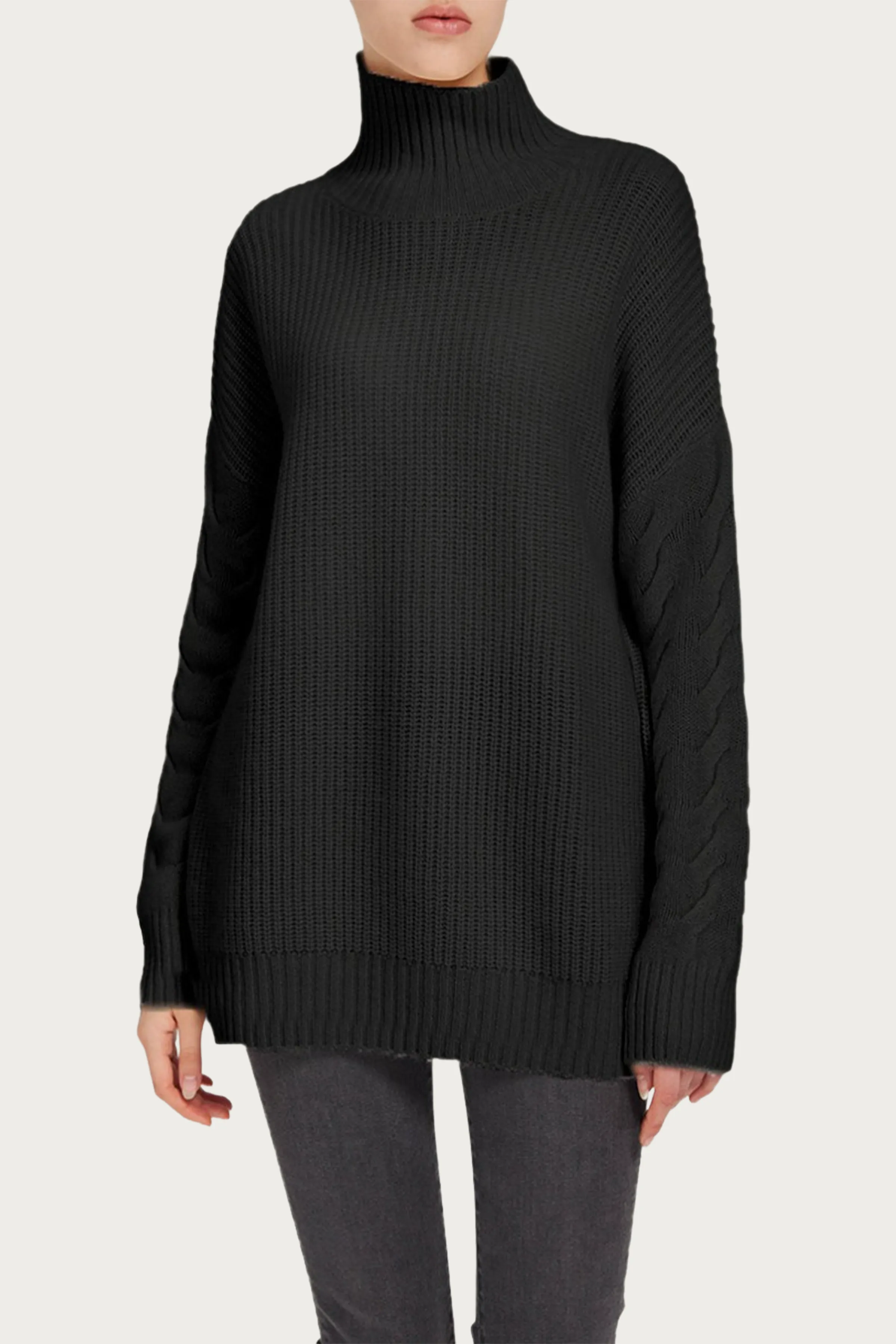 OVERSIZED CASHMERE TURTLENECK SWEATER