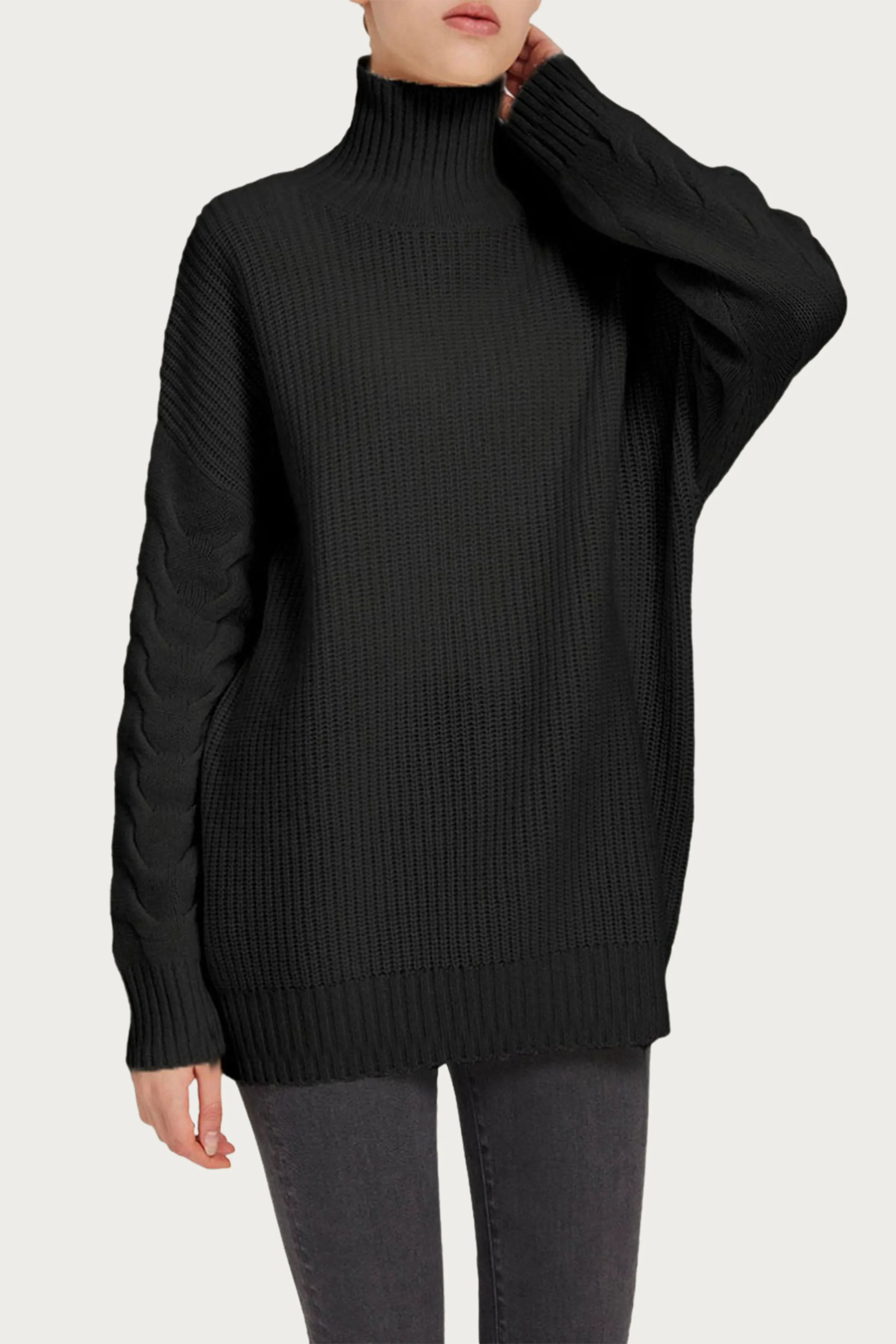 OVERSIZED CASHMERE TURTLENECK SWEATER