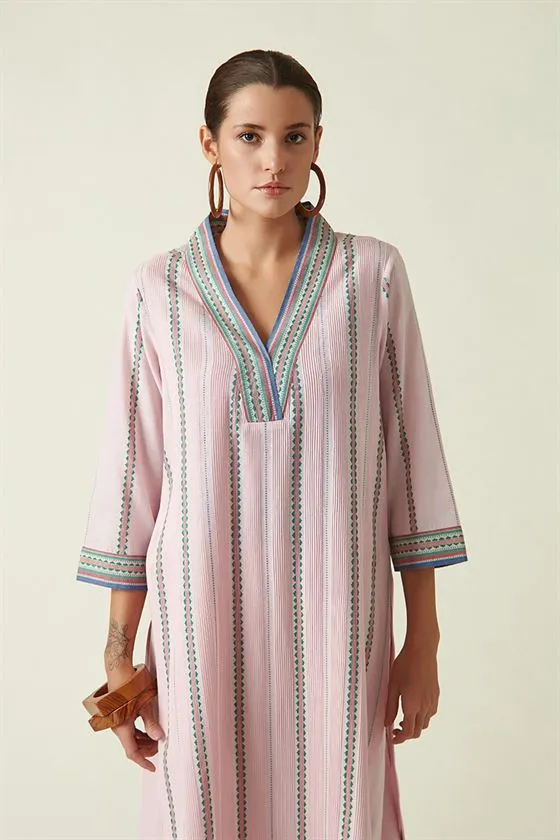 Payal Pratap   I   St. Andrew Poricini Straight Kurta Set (2Pcs) Cotton Handloom Pastel Pink Transition Edit 9T-11