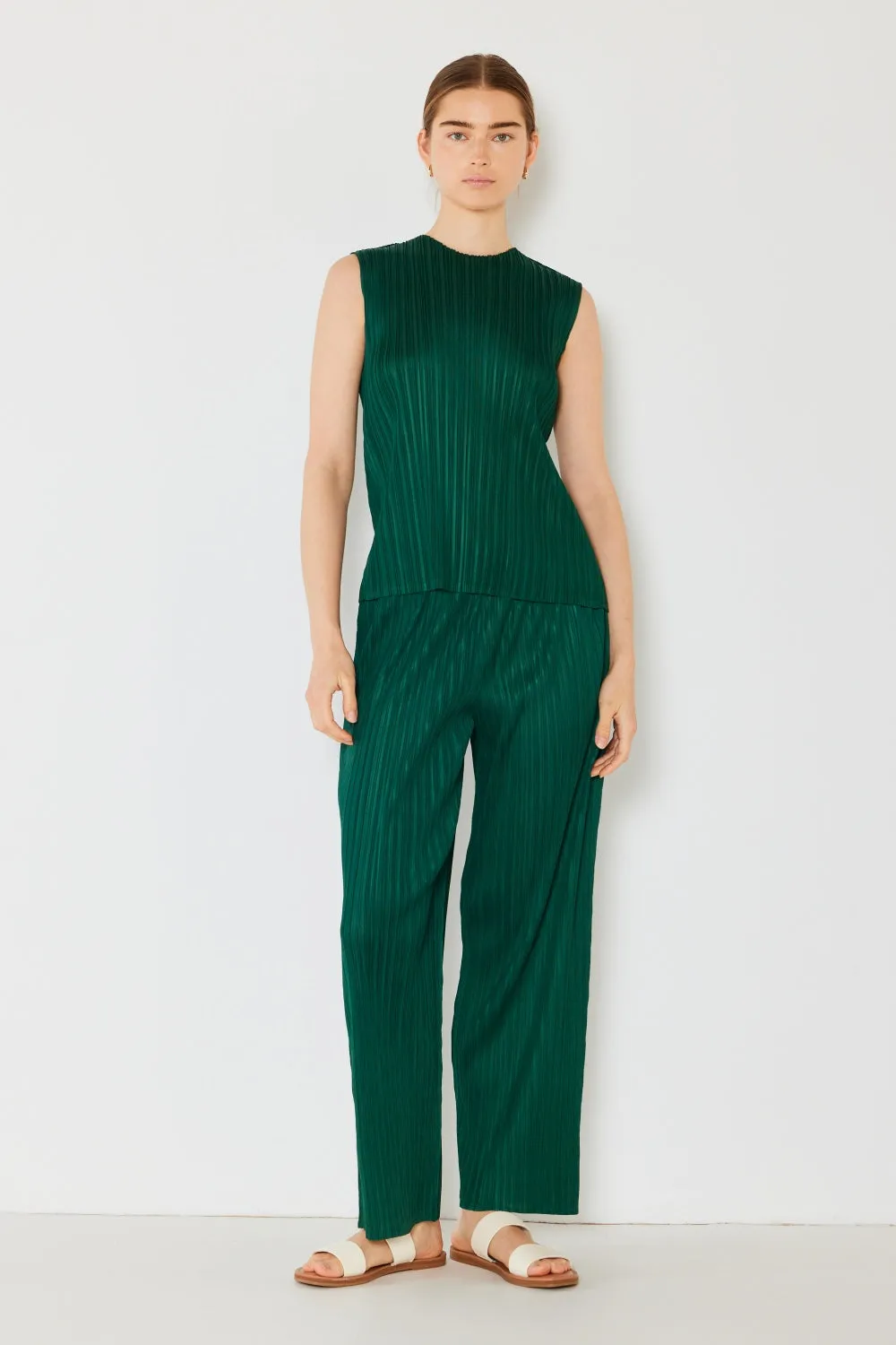 Pleated Elastic-Waist Straight Pants