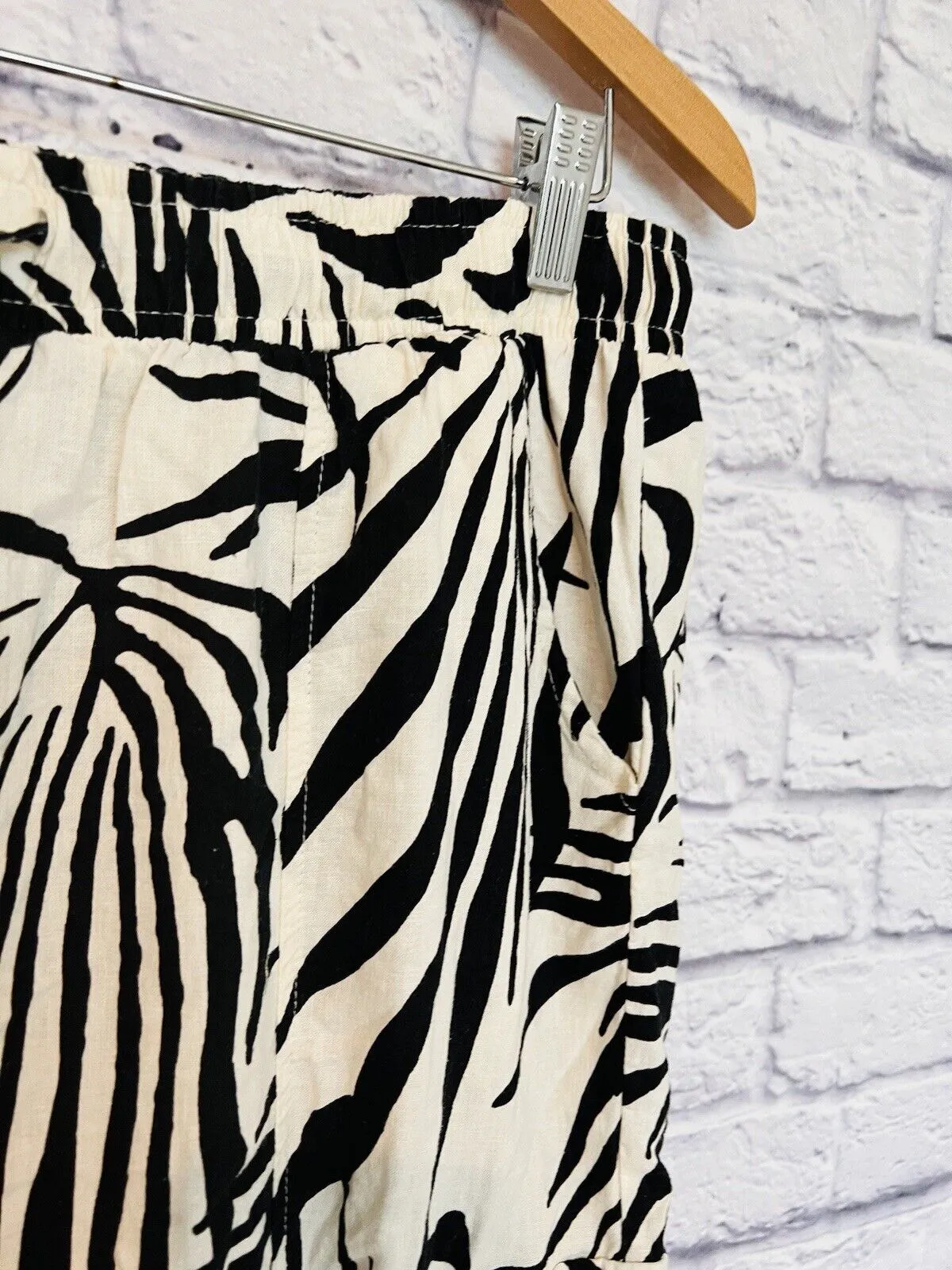 RACHEL ZOE Zebra Animal Print Drawstring Pant Sz S Linen Blend Oversized Fit