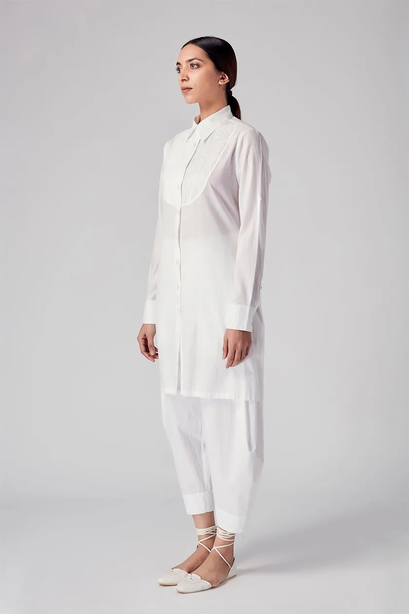 Rajesh Pratap Singh   I   Deega salwar  White  2-SP/1PP  Women classic collection