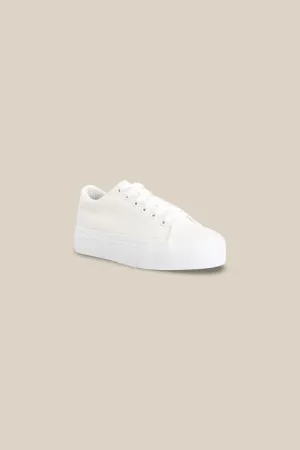 RILEY SNEAKER