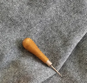 Textured Wool Fabric "Black and White Herringbone"