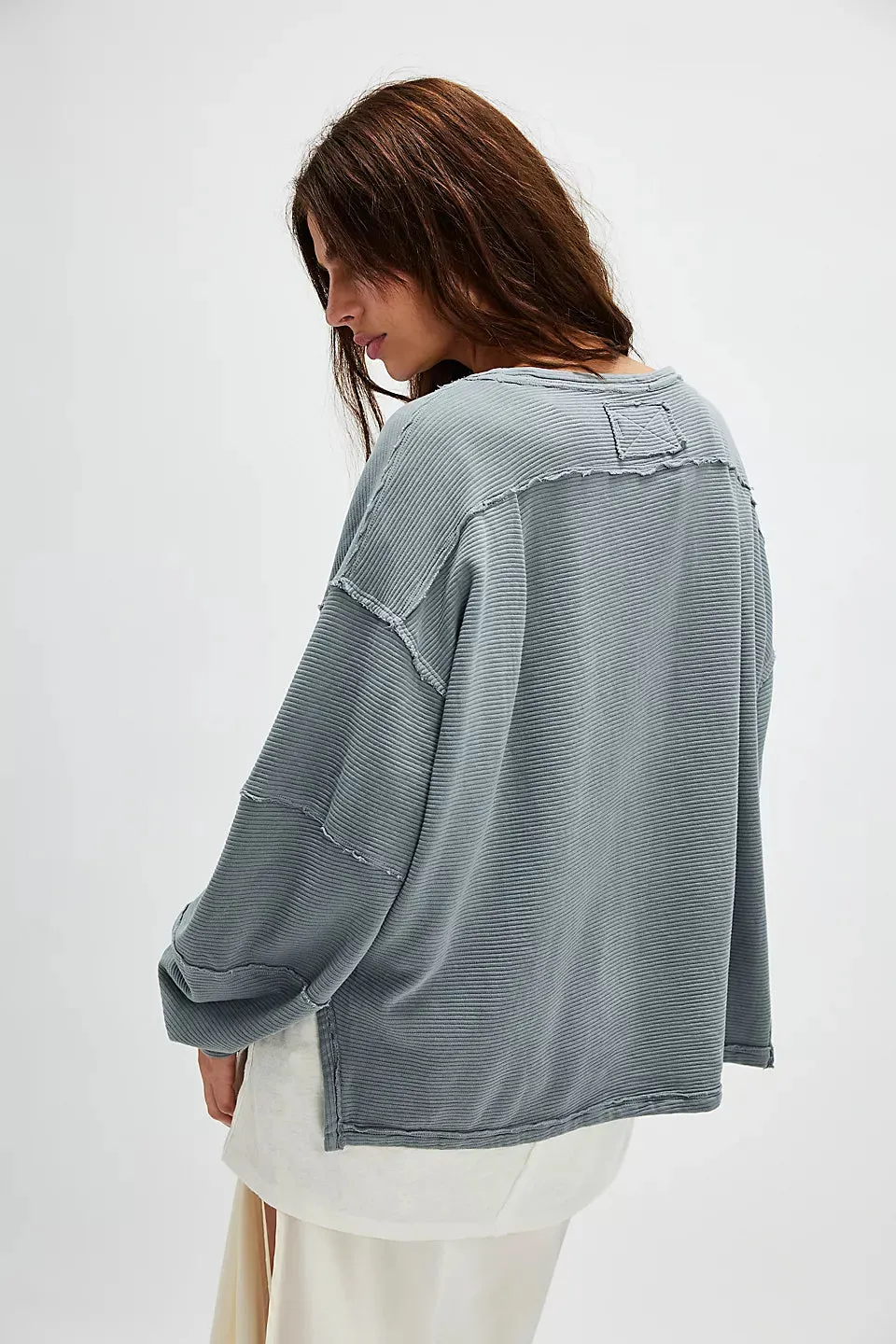TOTAL ECLIPSE PULLOVER-COLD WINTER GREY