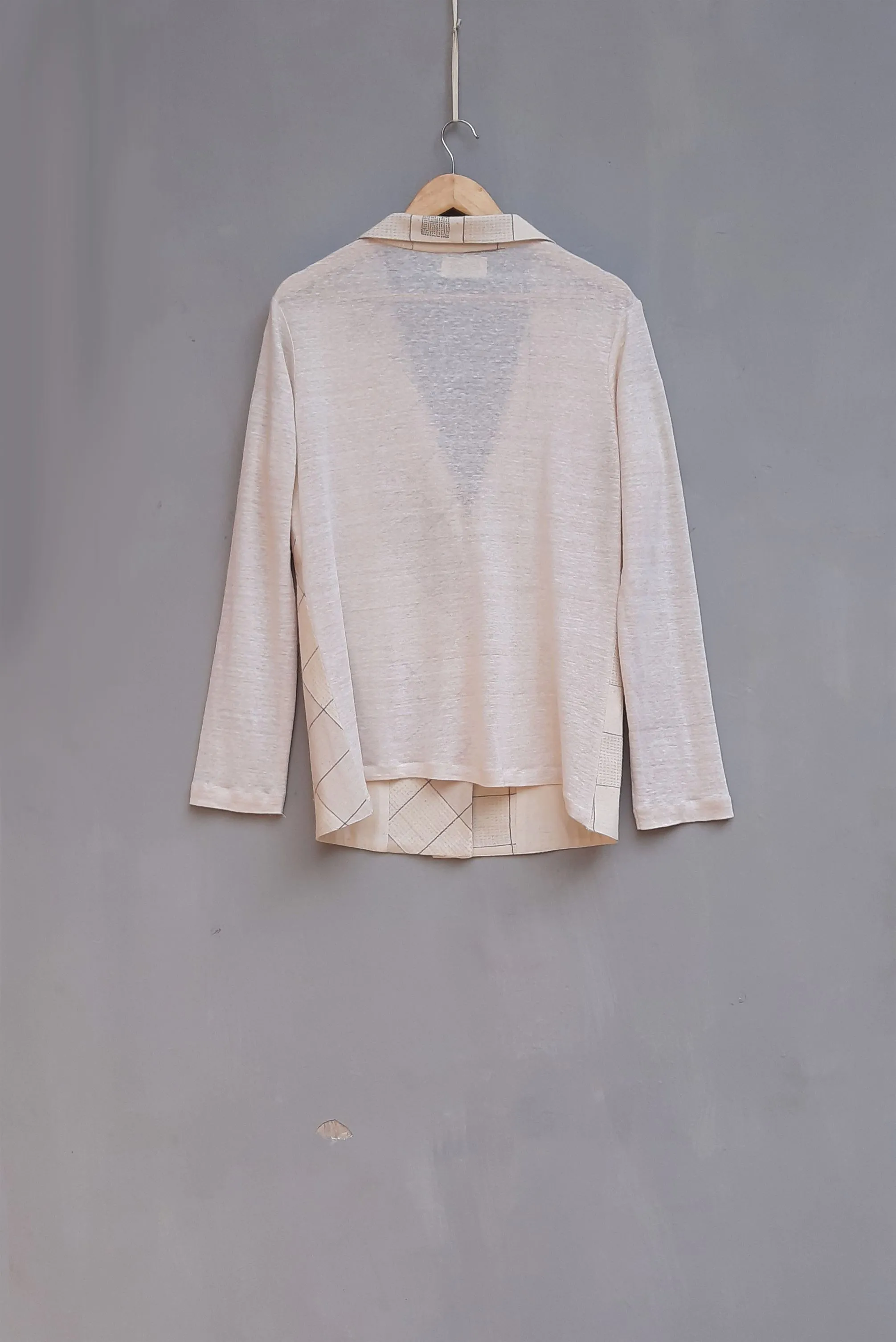 Urvashi Kaur   I  Lujiazui JACKET ESTELLA 100% handspun conventional cotton Shell TESSELLATE- 61