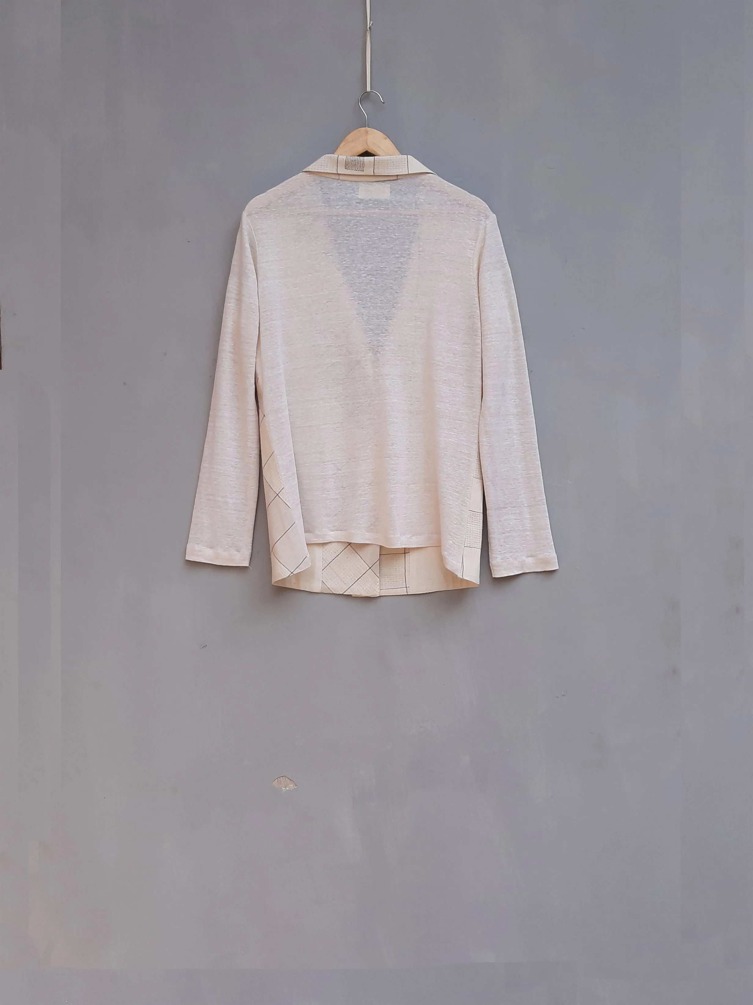 Urvashi Kaur   I  Lujiazui JACKET ESTELLA 100% handspun conventional cotton Shell TESSELLATE- 61