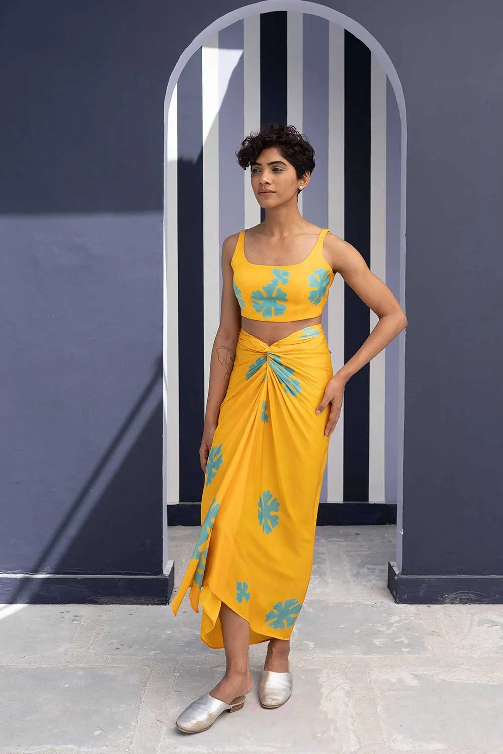 YAM   I   Bilbao GULCHINI SKIRT SET 2  (BLOUSE & SKIRT) SATIN YELLOW YAMBILLIE09