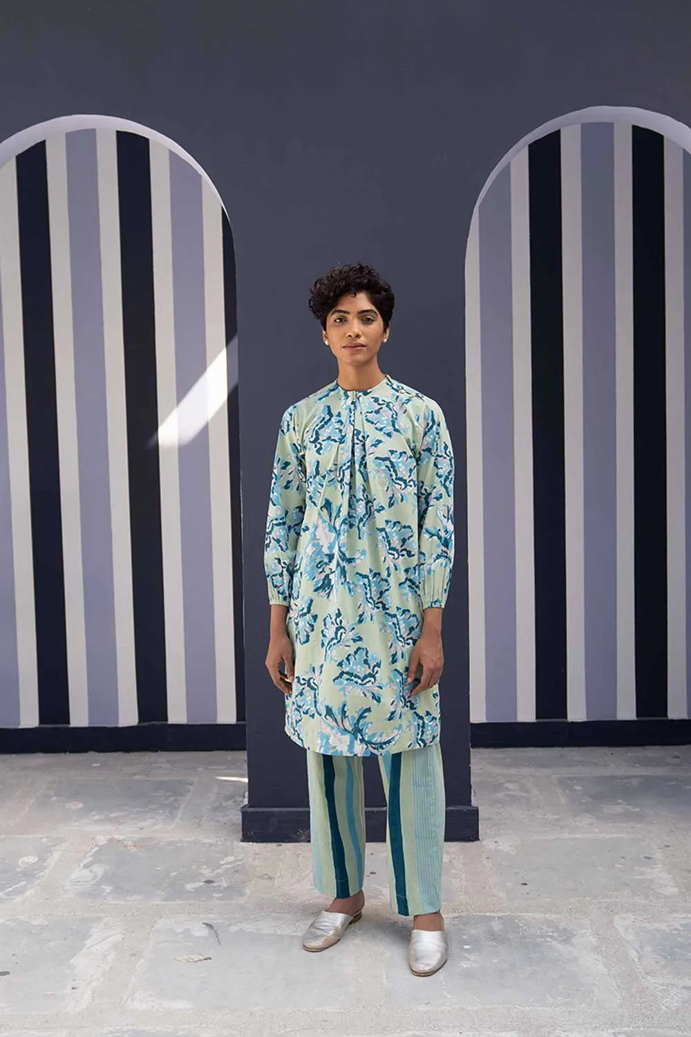 YAM   I  Gran Via  ROSE ISLAND CO-ORD 3  (SHIRT, PANTS & BELT) SATIN GREEN YAMBILLIE39