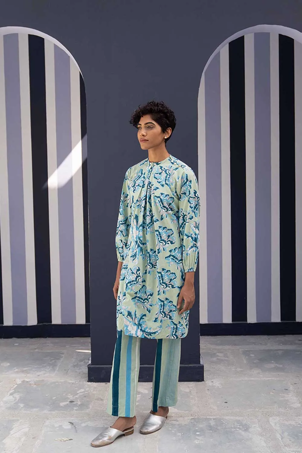 YAM   I  Gran Via  ROSE ISLAND CO-ORD 3  (SHIRT, PANTS & BELT) SATIN GREEN YAMBILLIE39