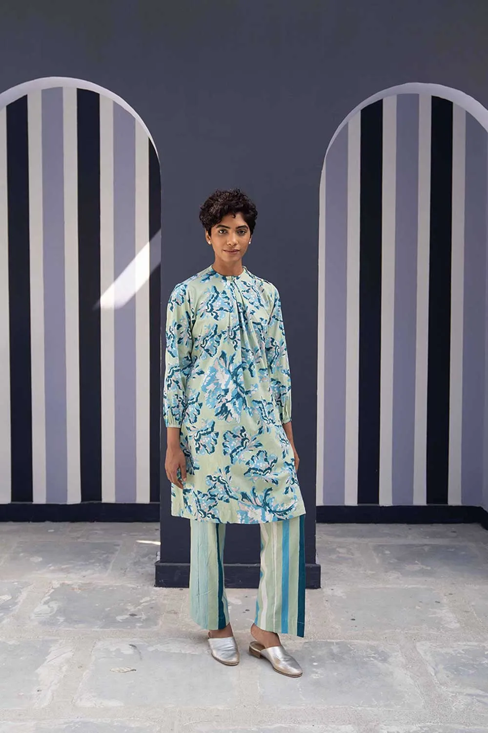YAM   I  Gran Via  ROSE ISLAND CO-ORD 3  (SHIRT, PANTS & BELT) SATIN GREEN YAMBILLIE39